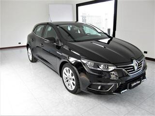 RENAULT Megane 00022555_VO38013127