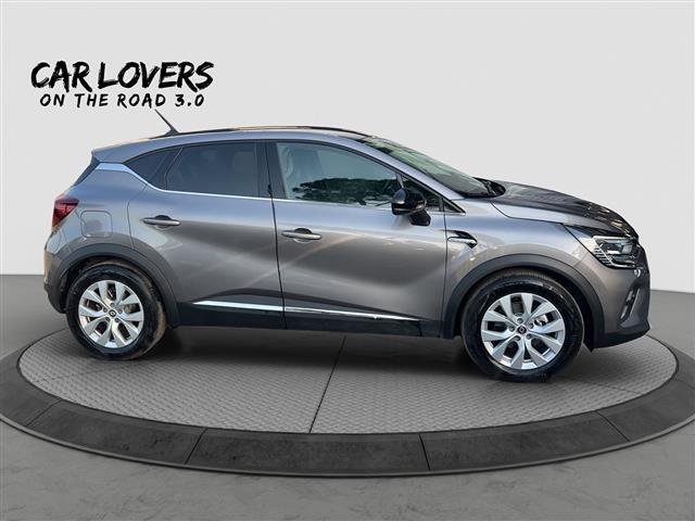 RENAULT Captur 05258012_VO38013034