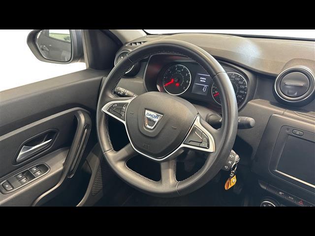 DACIA Duster 04996912_VO38013058