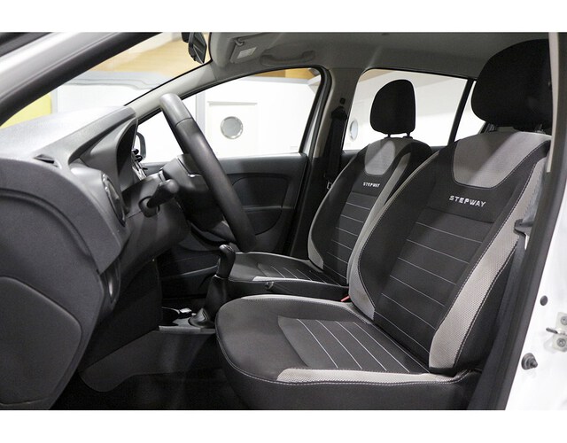 Inside Sandero Diesel  Blanco Glaciar