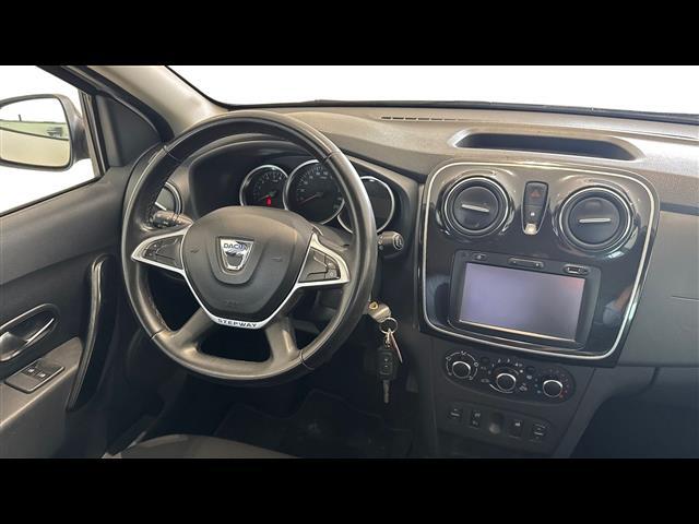 DACIA Sandero  Stepway 04998234_VO38013058