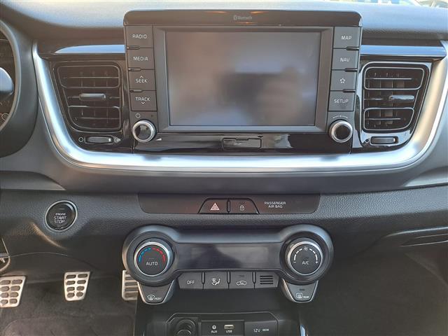 KIA MOTORS Stonic 05916776_VO38013080