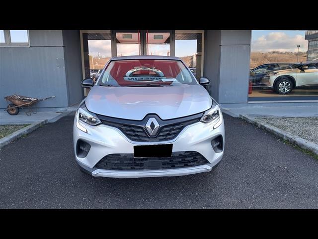 RENAULT Captur 02383080_VO38013041