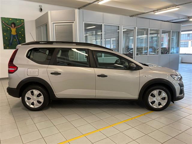 DACIA Jogger 00014641_VO38013022