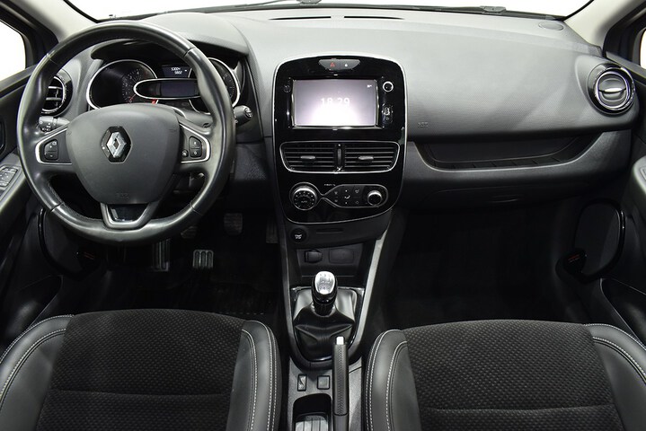 Inside Clio Diesel  Gris Titanium
