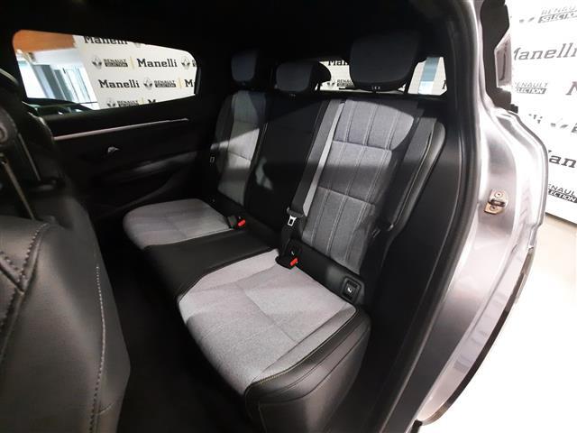RENAULT Megane 00049278_VO38013022
