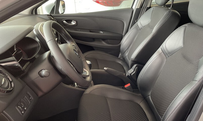 Inside Clio Diesel  Gris Titanium