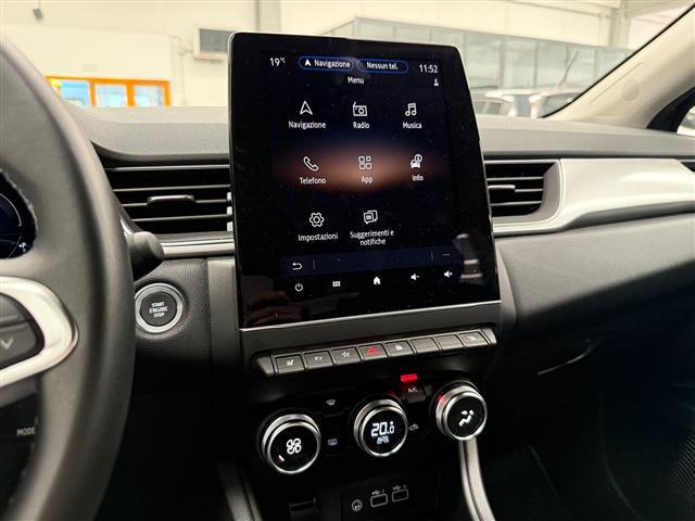 RENAULT Captur II 2019 00016103_VO38023184