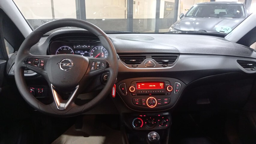 Inside Corsa  Blanco