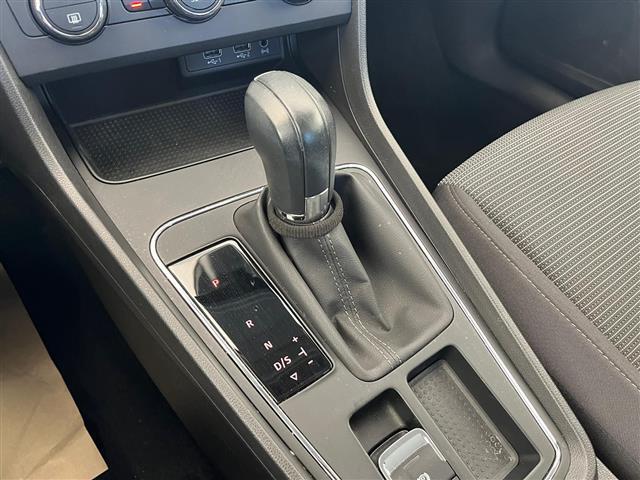 SEAT Leon III 2017 02640212_VO38043366