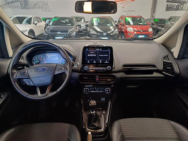 FORD EcoSport 2018 00015951_VO38023184