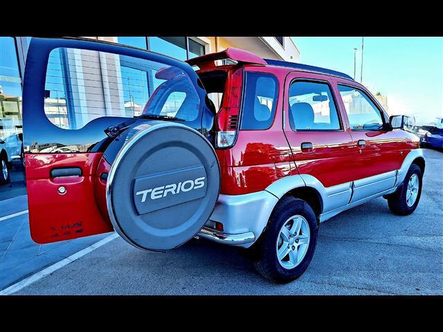 DAIHATSU Terios 00811898_VO38013074