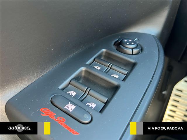 ALFA ROMEO Giulietta 01096325_VO38013498
