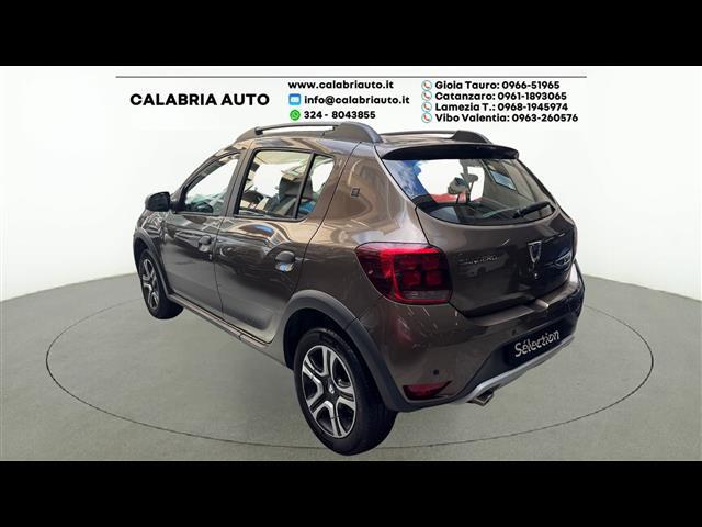 DACIA Sandero  Stepway 00007135_VO38033579