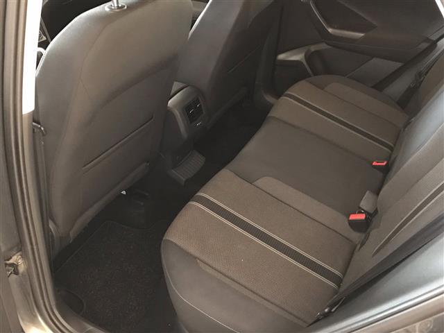 VOLKSWAGEN T Roc 2017 10031532_VO38013447
