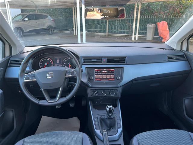 SEAT Arona 2017 02640656_VO38043366