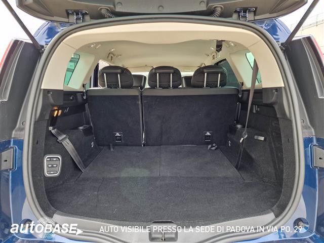 RENAULT Grand Scenic 01091320_VO38013498