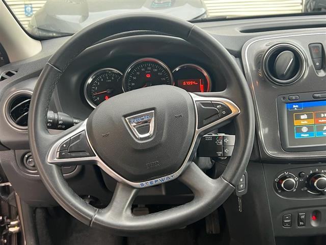 DACIA Sandero  Stepway 05863021_VO38013080