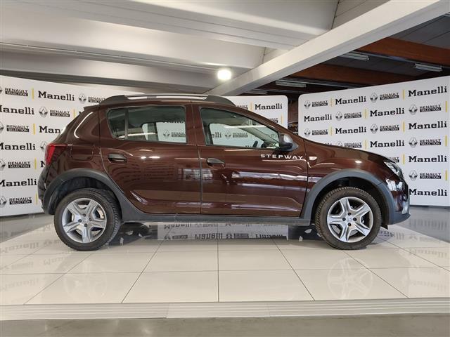 DACIA Sandero  Stepway 00014546_VO38013022