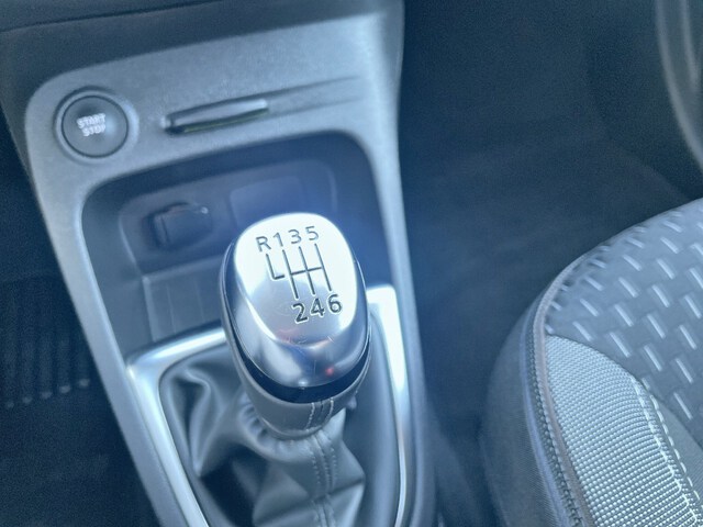 Inside Captur  Negro Brillante/Tech