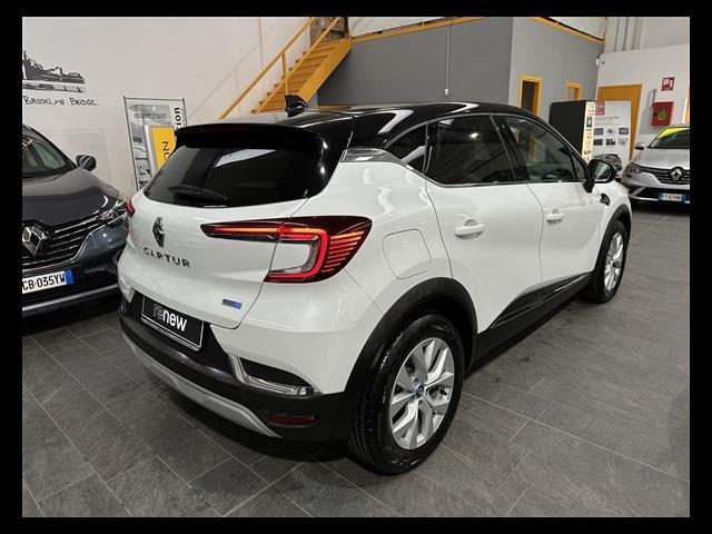 RENAULT Captur 00080606_VO38023184
