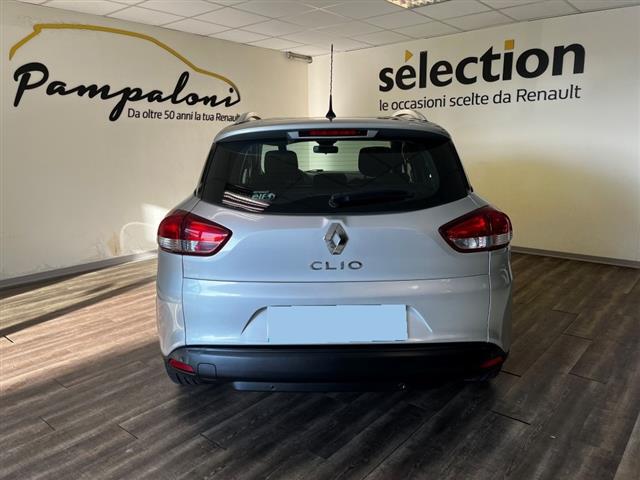 RENAULT Clio Sporter 03215606_VO38043894