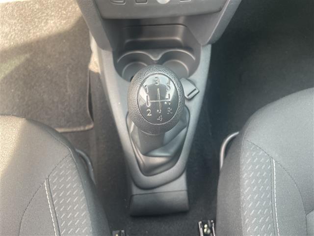 DACIA Sandero 01514355_VO38053436