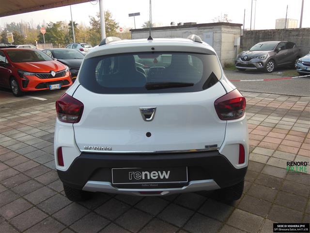 DACIA Spring 00972635_VO38023732