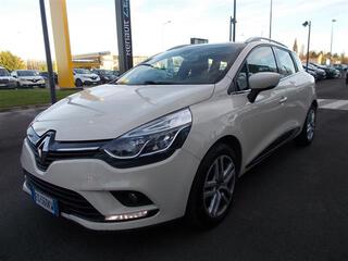 RENAULT Clio Sporter 00018985_VO38013018