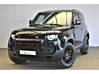 Land Rover - Defender