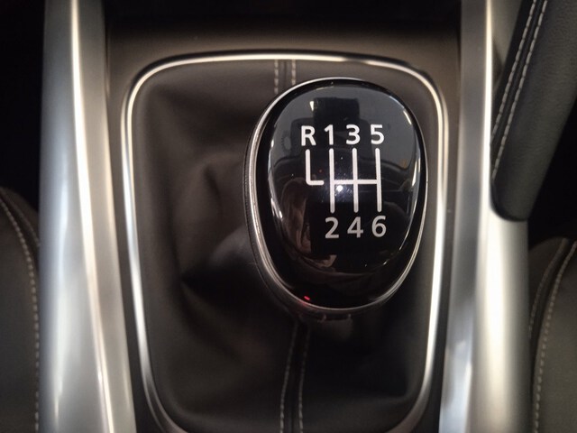 Inside Kadjar Diesel  Blanco Glaciar