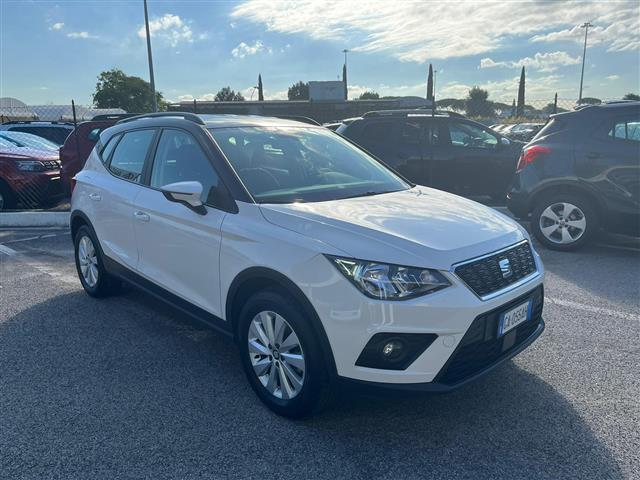 SEAT Arona 2017 02639910_VO38043366