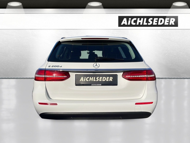 Außenausstattung E 200 Weiß weiss