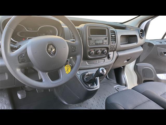 RENAULT Trafic 27 2019 00335485_VO38013550