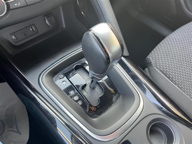 RENAULT Kadjar 02641335_VO38043366