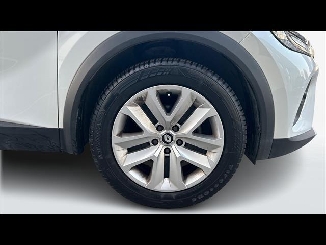 RENAULT Captur 03448860_VO38013139