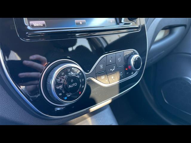 RENAULT Captur I 2017 00929537_VO38013174