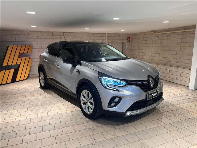 RENAULT Captur 01249485_VO38013065