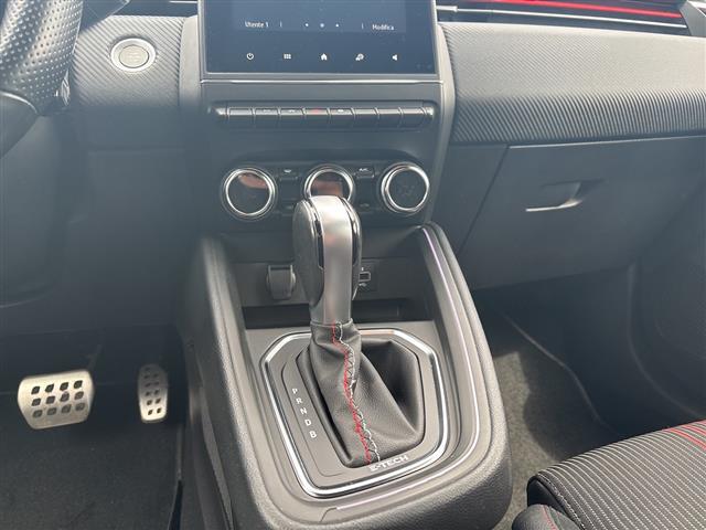 RENAULT Clio V 2019 01515033_VO38053436