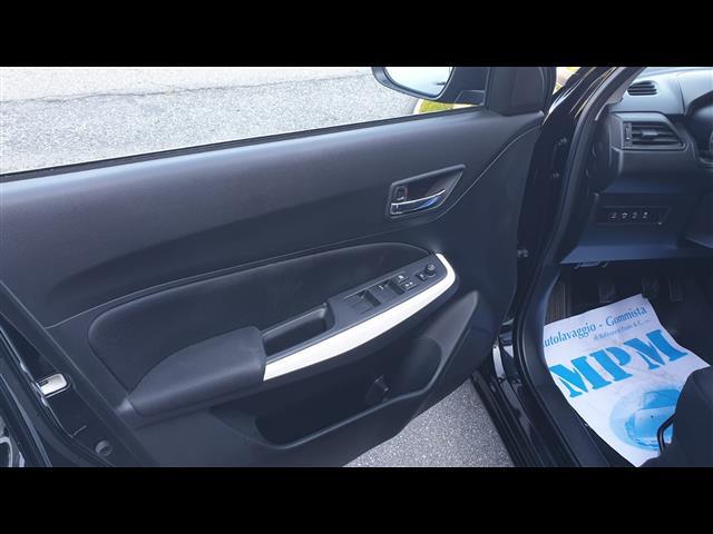 SUZUKI Swift 00024314_VO38013404