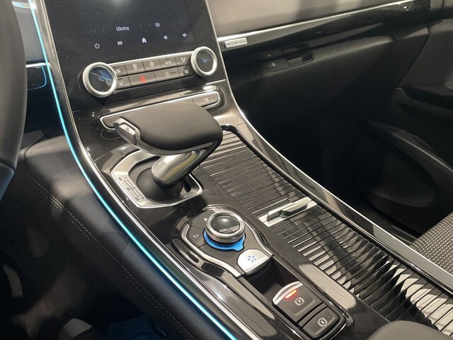 Inside Espace Diesel  Blanco Nacarado