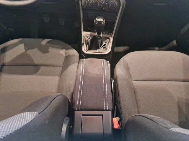Inside Sandero Gasolina/Gas  ROJO