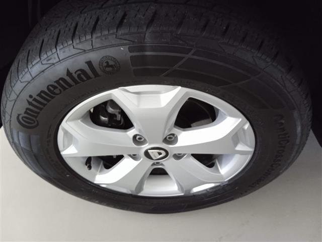 DACIA Duster II 2018 00013970_VO38043670