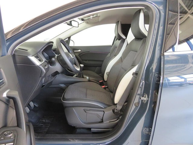 Inside Captur  Azul Volga con techo