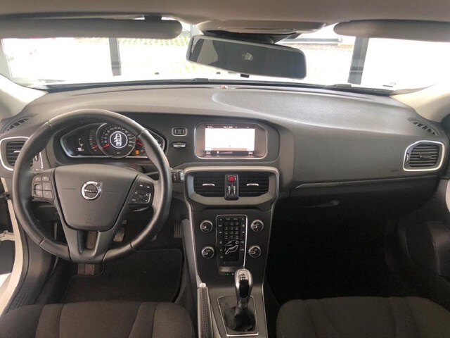 Inside V40 Diesel  Blanco