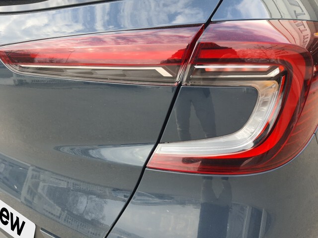 Outside Captur  Azul Volga con techo