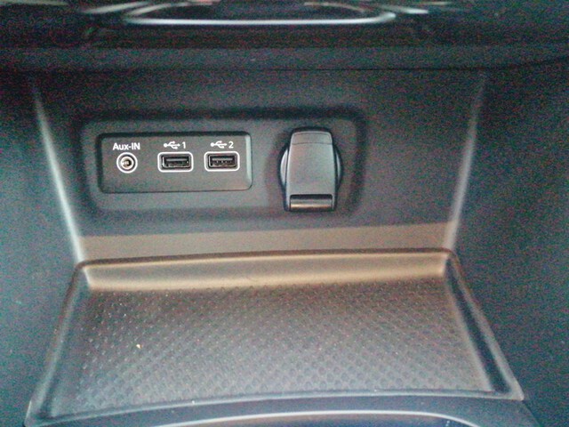 Inside Mégane  Blanco Nacarado