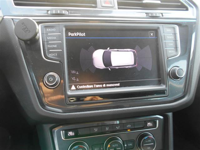 VOLKSWAGEN Tiguan II 2016 01282078_VO38043211
