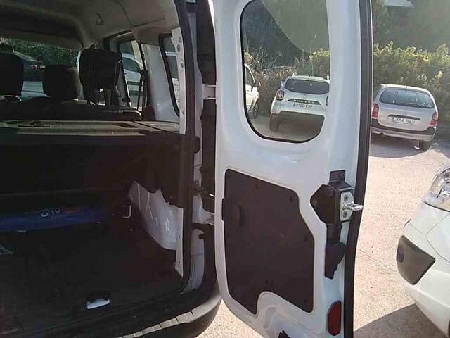 Inside Kangoo Combi Diesel  Blanco