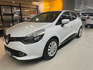 RENAULT Clio 00014150_VO38043670